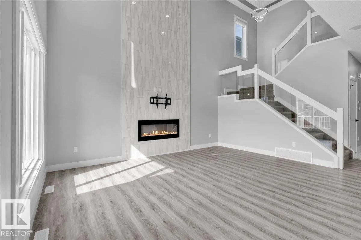 20883 131 AV NW