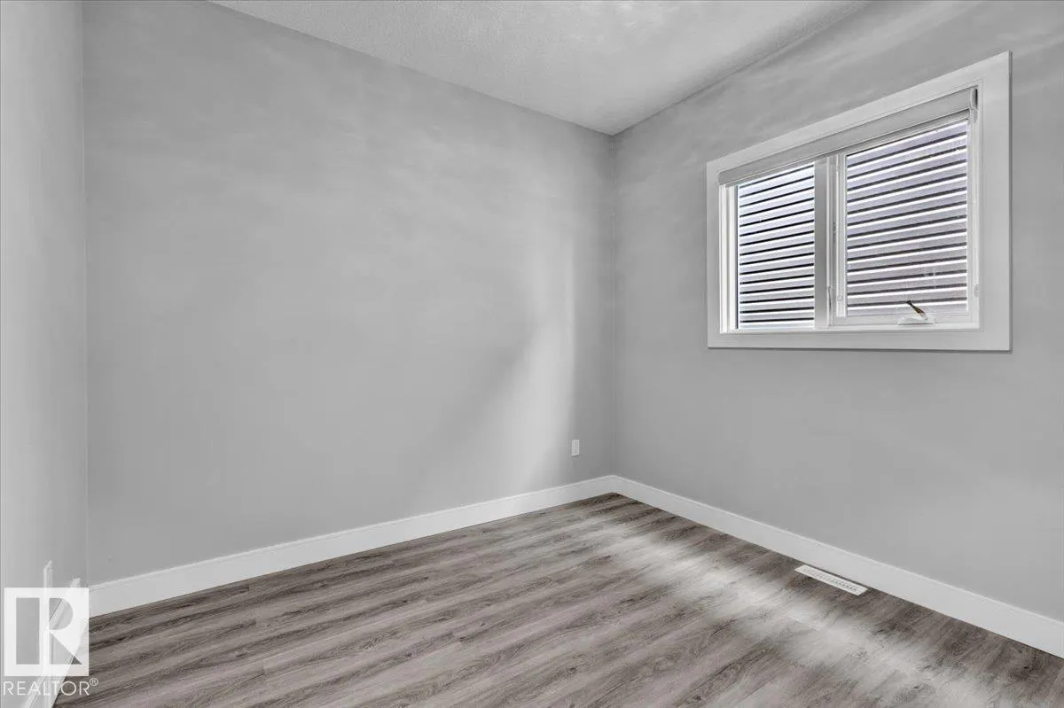 20883 131 AV NW