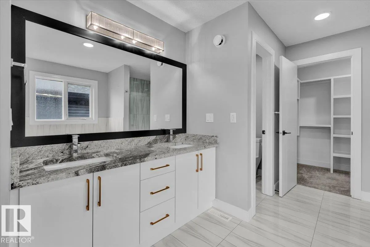 20883 131 AV NW