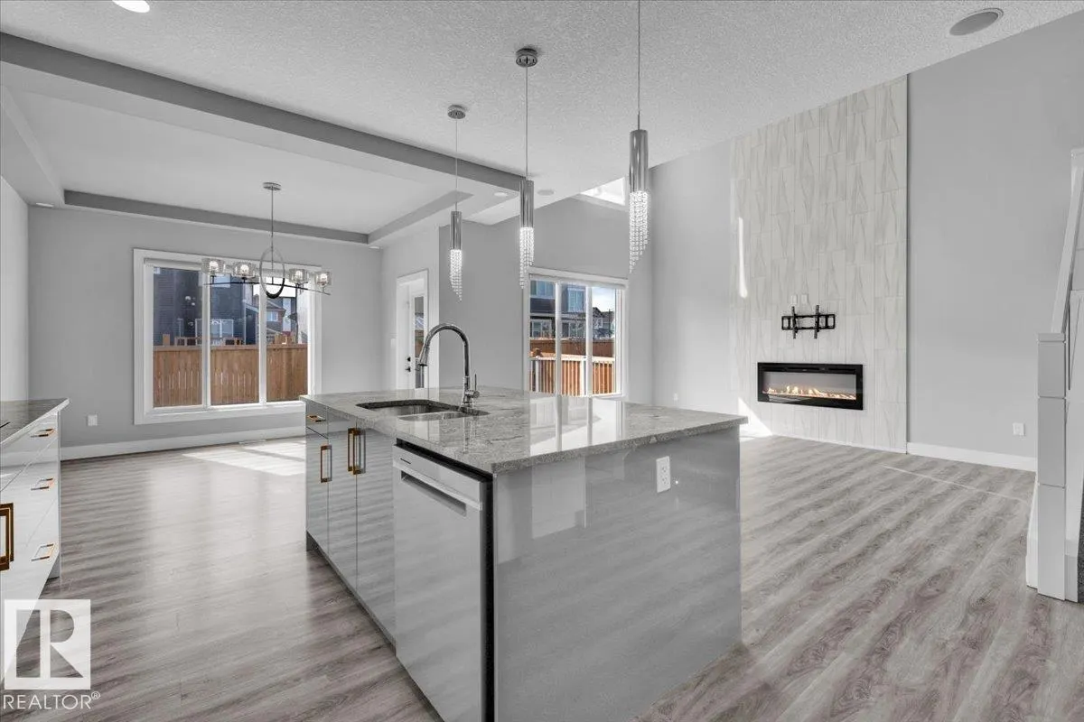 20883 131 AV NW