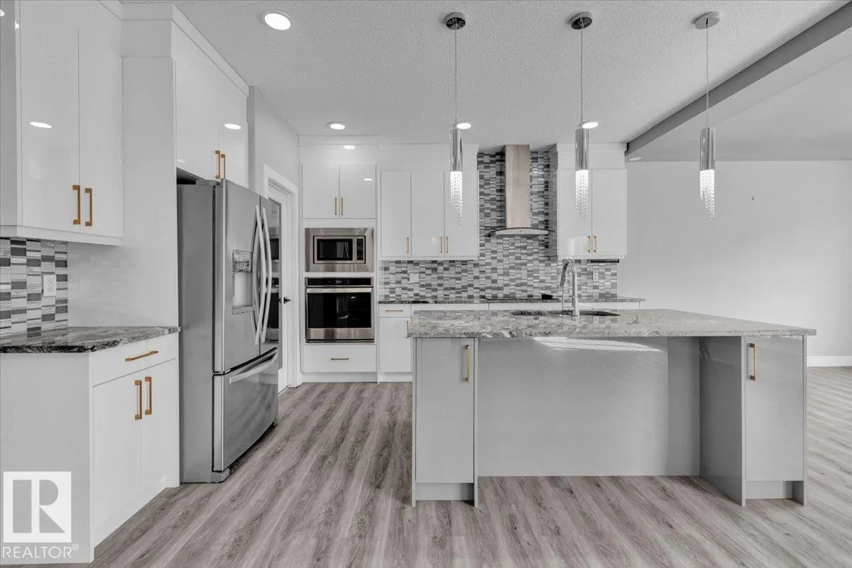 20883 131 AV NW