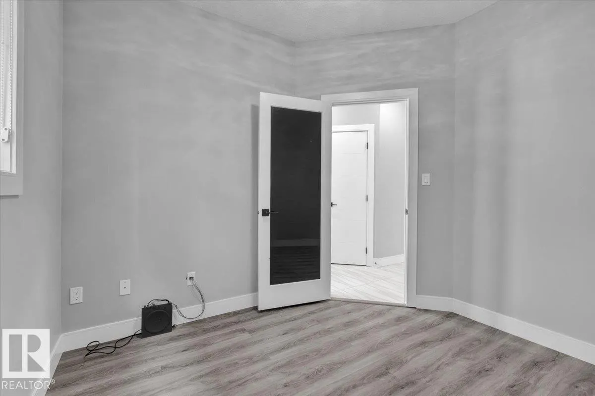 20883 131 AV NW