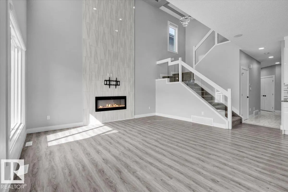 20883 131 AV NW