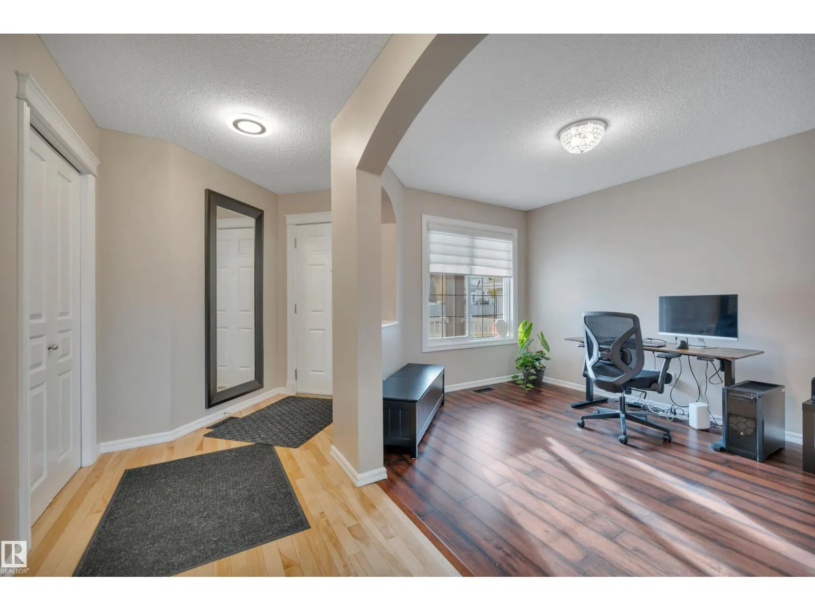17632 87 ST NW