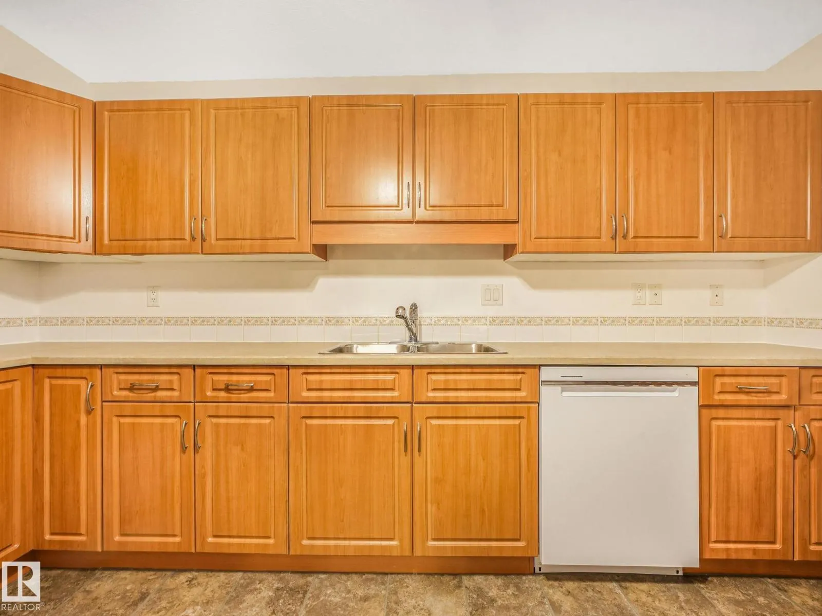 #211 6220 FULTON RD NW
