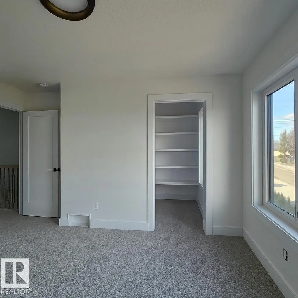 5306 104A ST NW