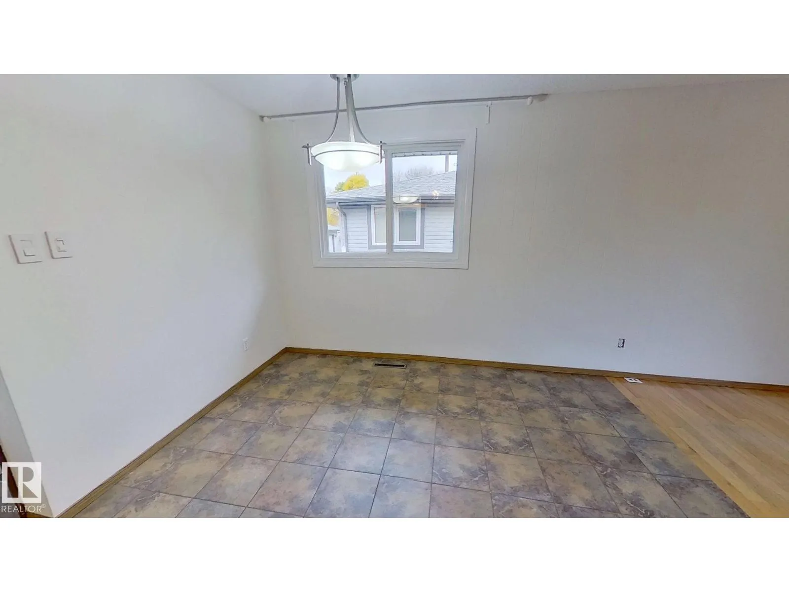 14811 61A ST NW