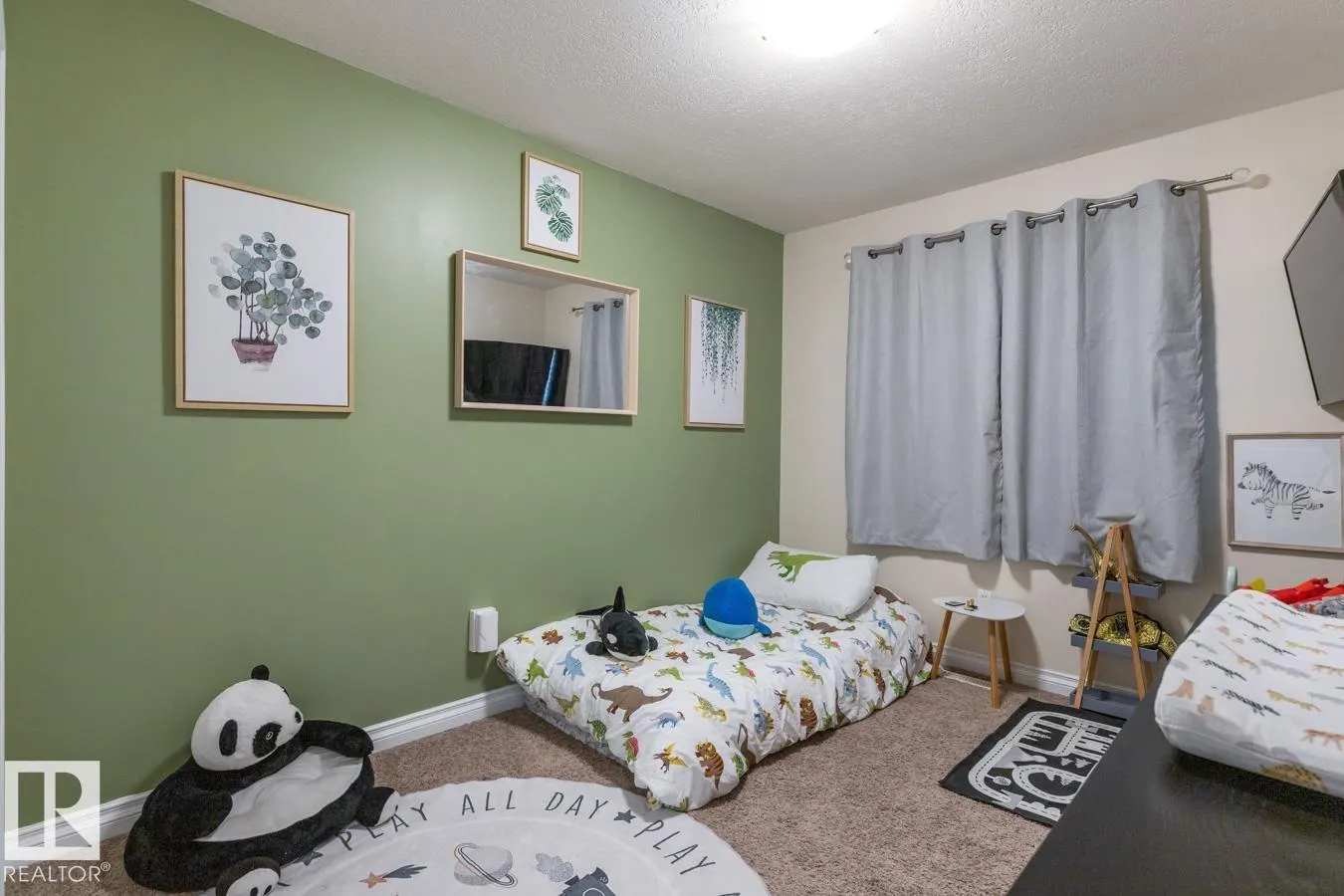 612 SUNCREST WY