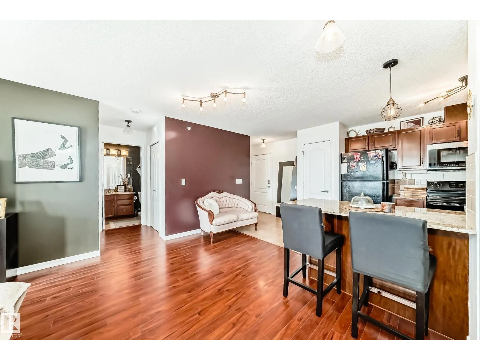 #412 271 CHARLOTTE WY