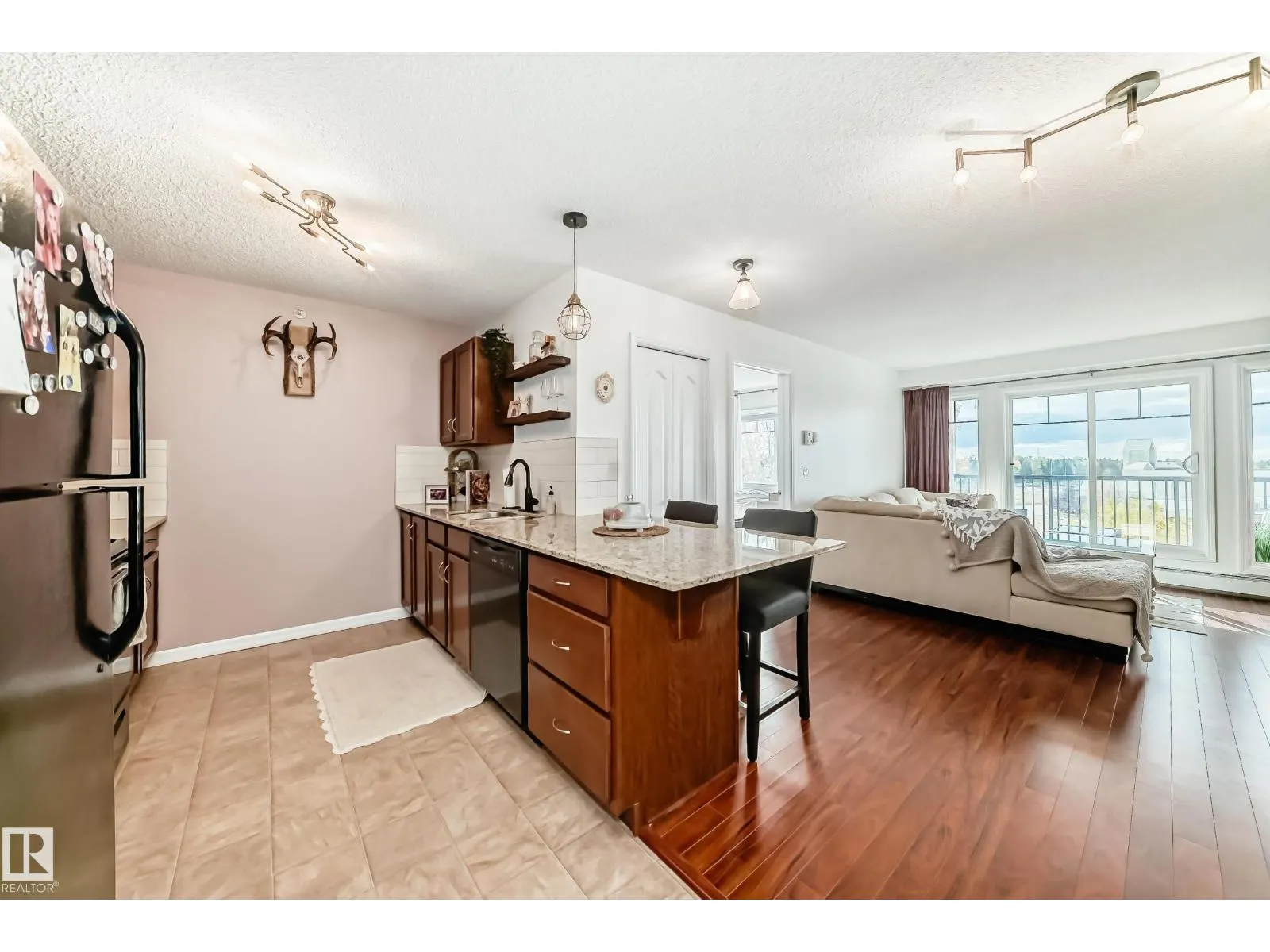 #412 271 CHARLOTTE WY