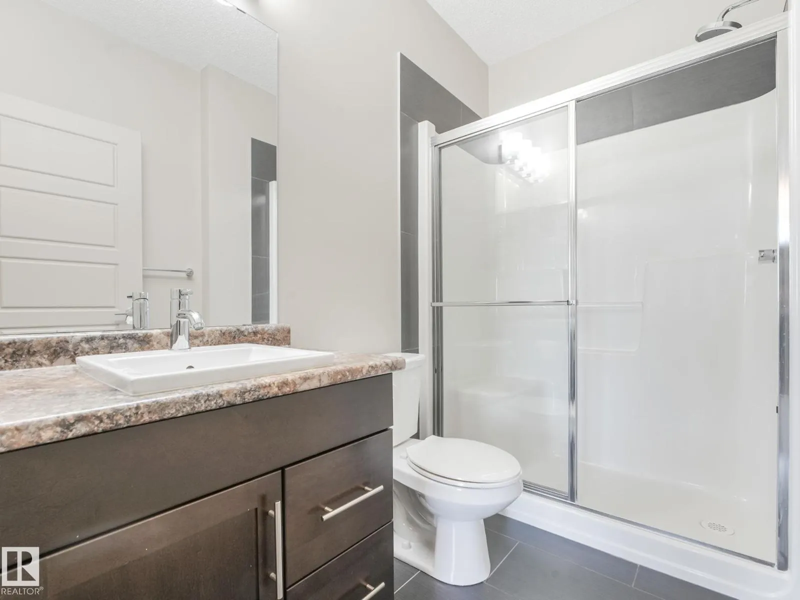 #317 1144 ADAMSON DR SW