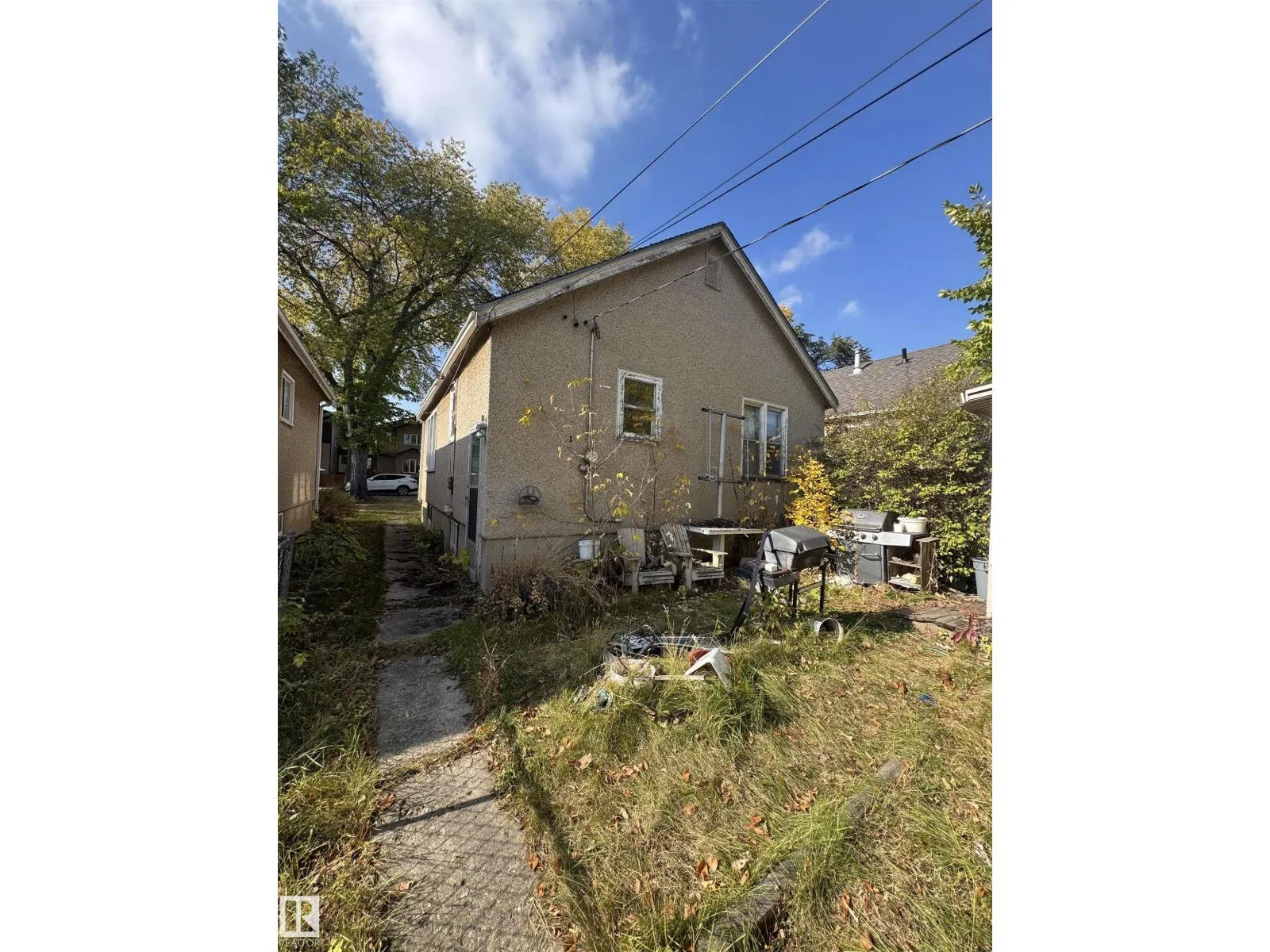 11921 95 ST NW