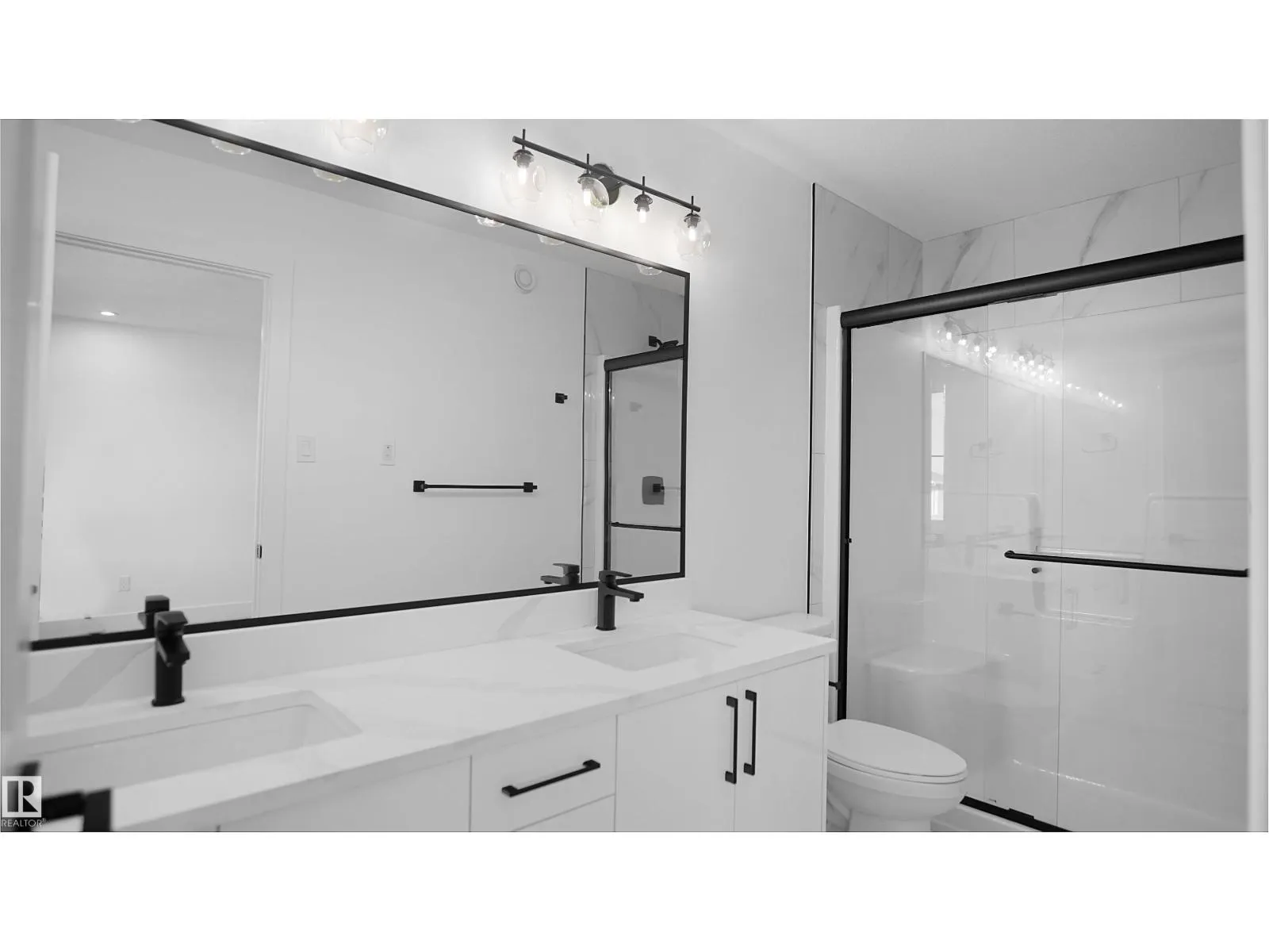 711 31 AV NW