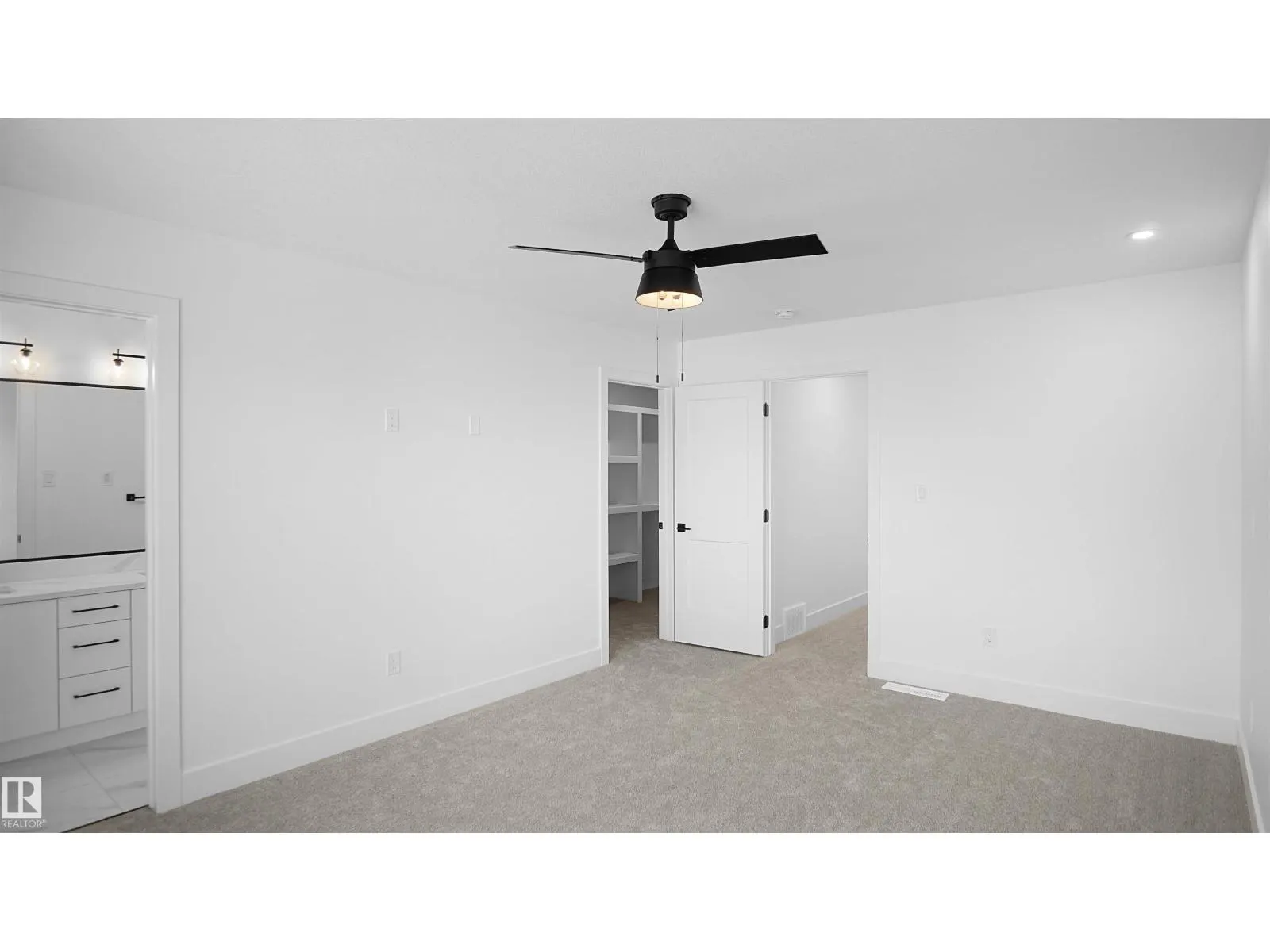 711 31 AV NW