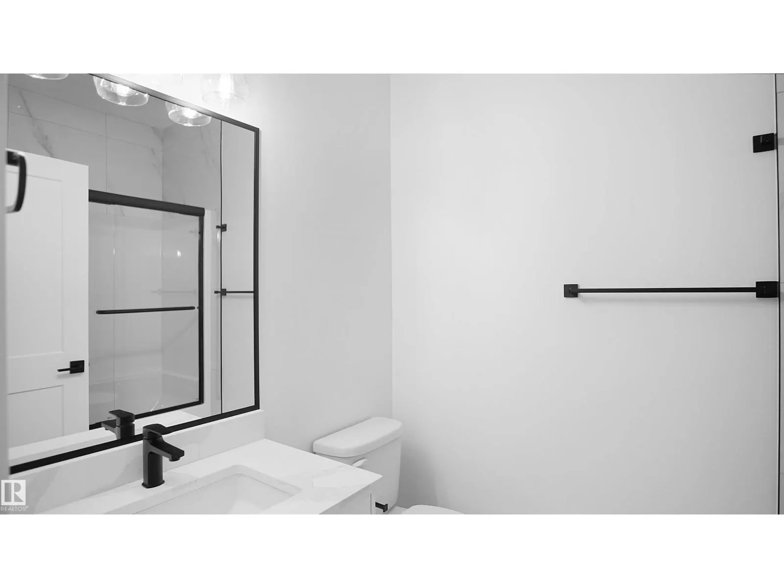711 31 AV NW