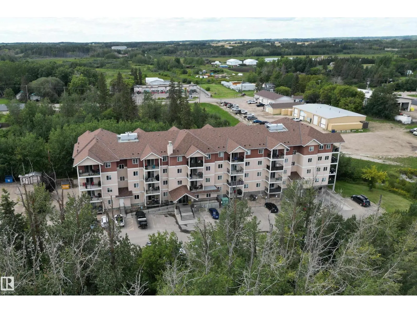 #401 4903 47 AV