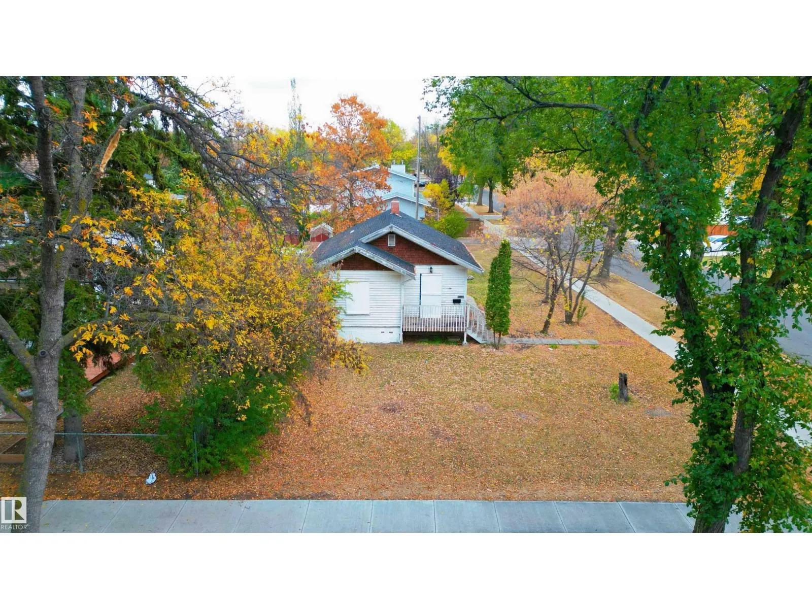 12001 88 ST NW