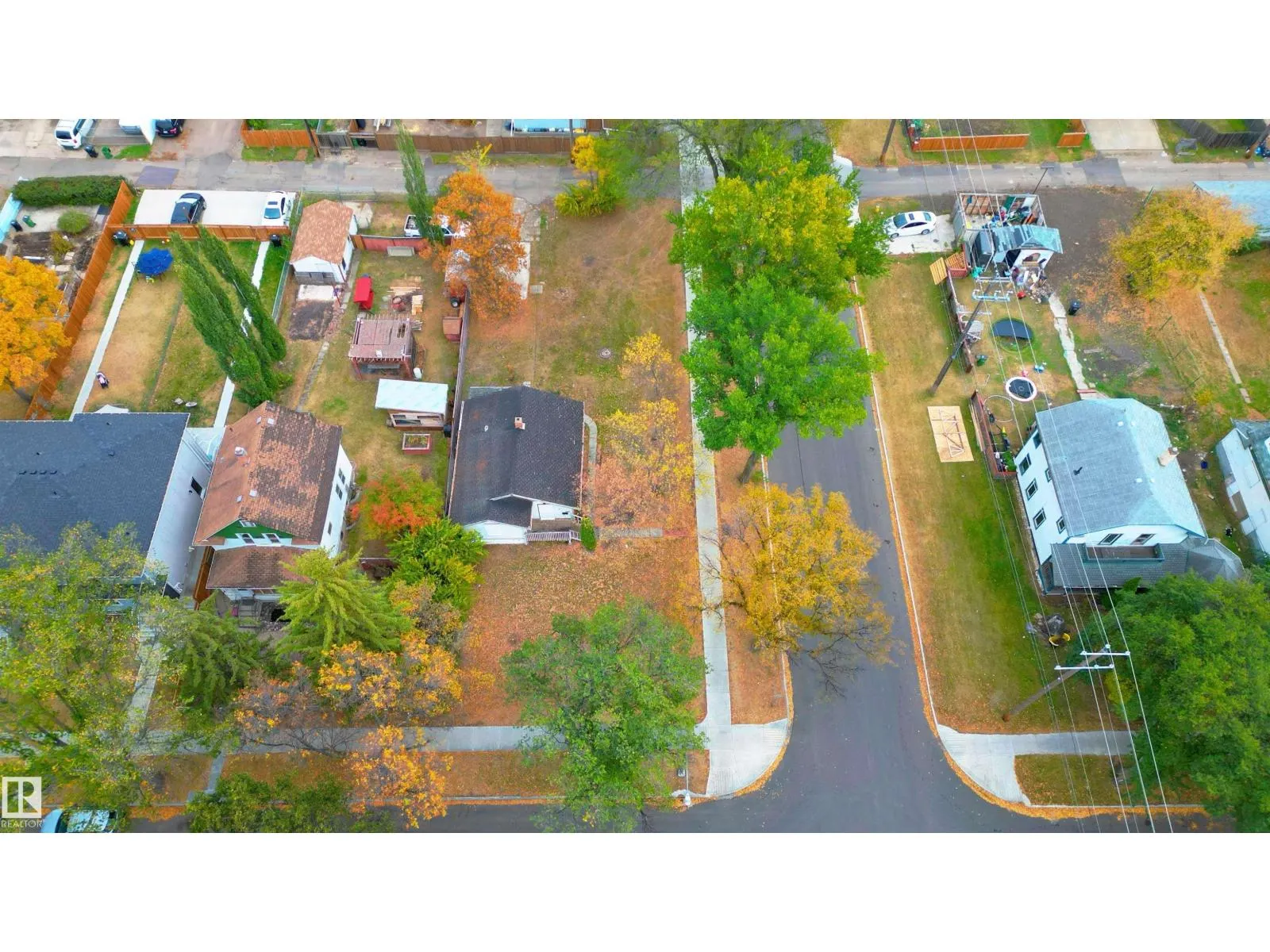 12001 88 ST NW