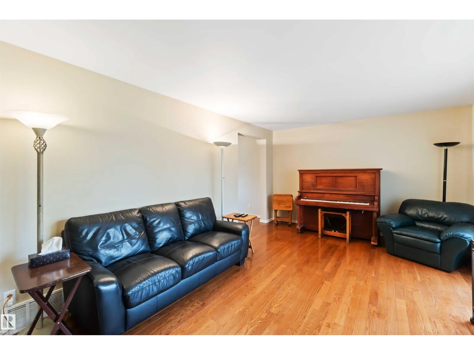 9000 168 ST NW