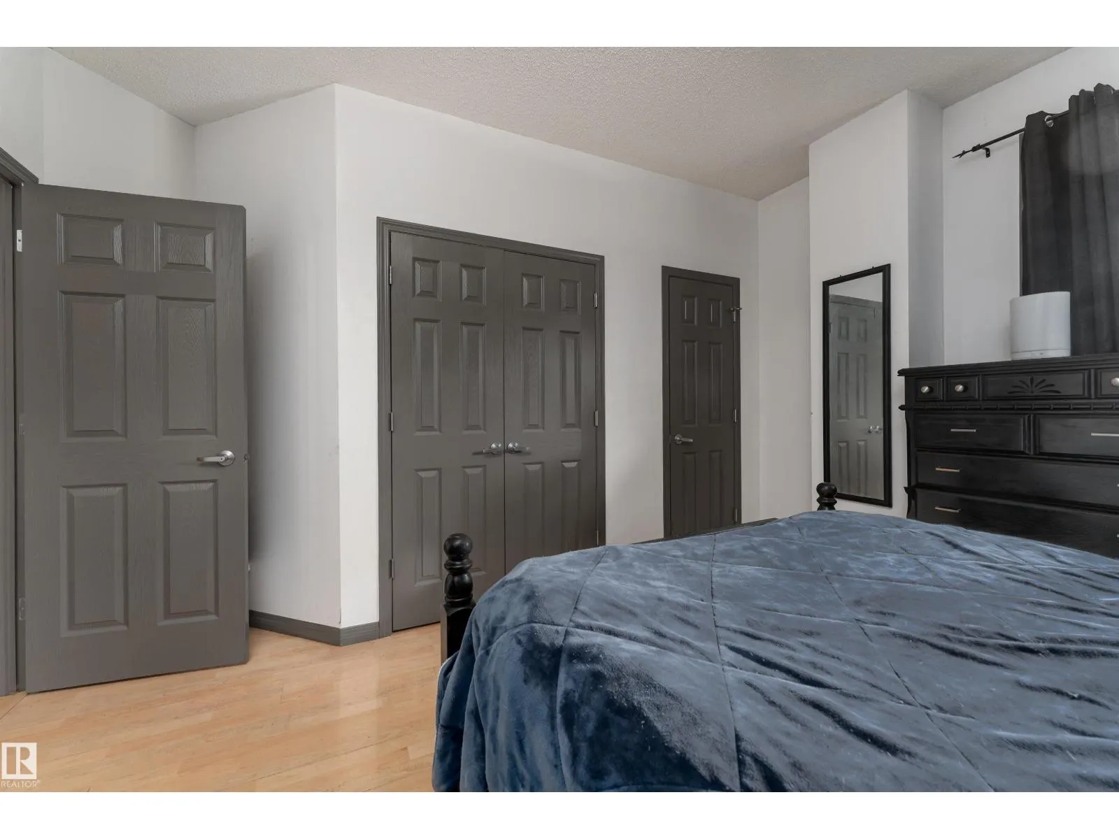 #101 6220 134 AV NW