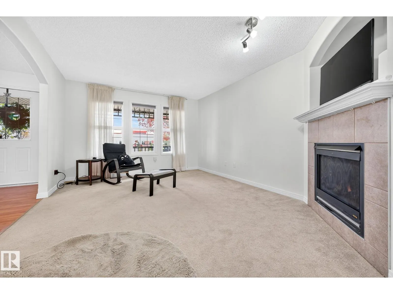 2626 TAYLOR GREEN NW