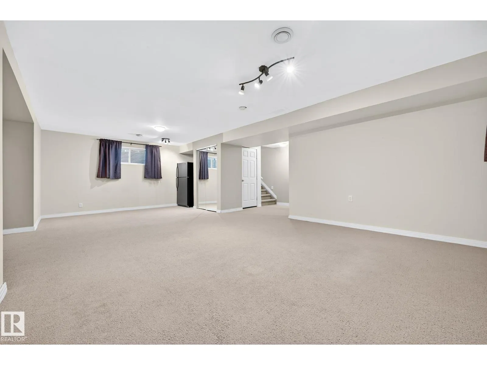 2626 TAYLOR GREEN NW