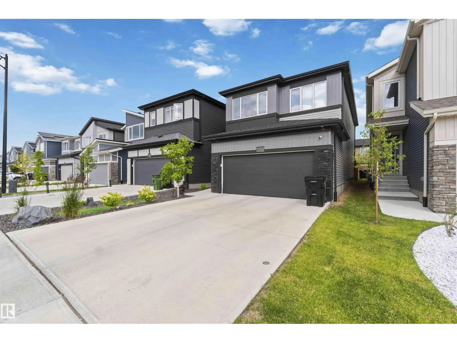 3233 KULAY WY SW