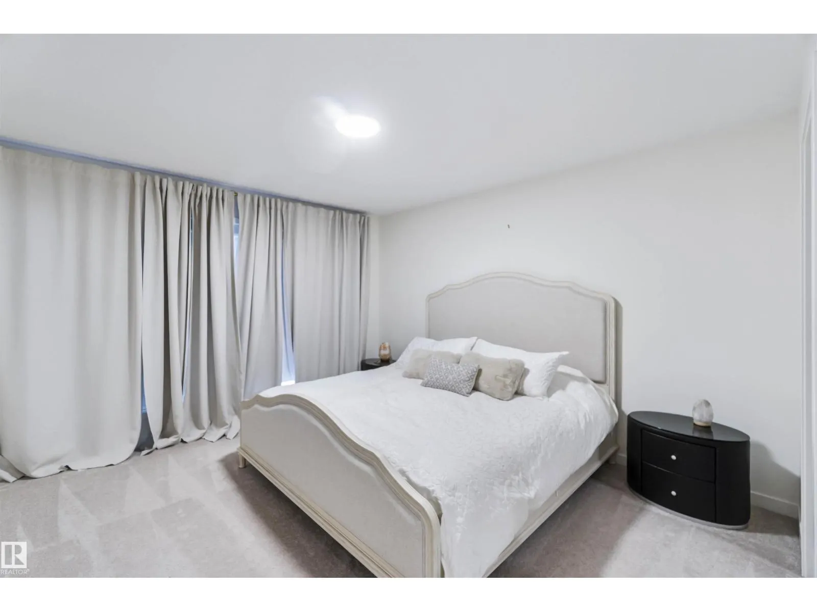 3233 KULAY WY SW