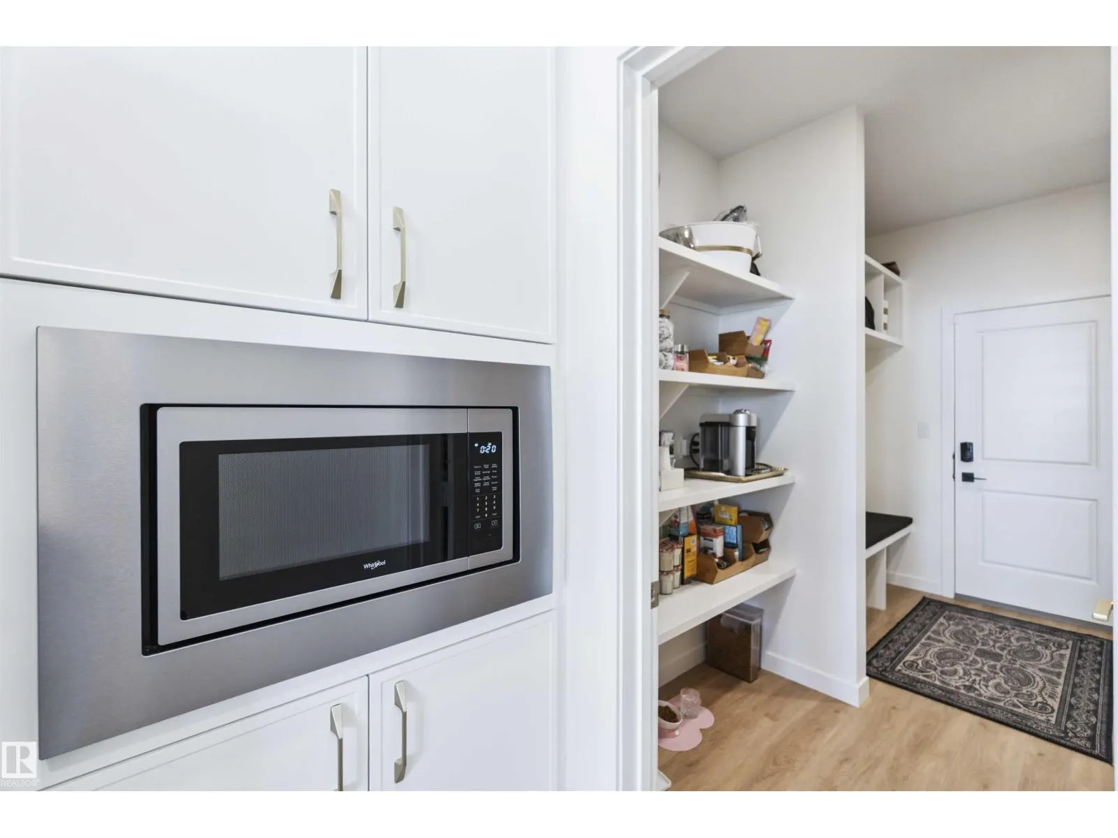 3233 KULAY WY SW