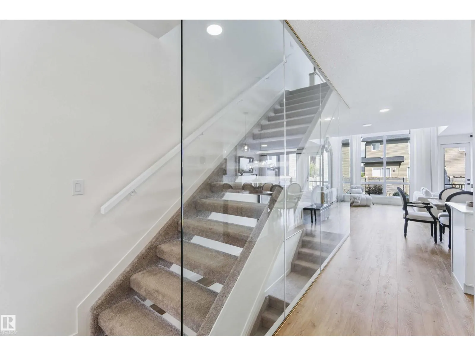 3233 KULAY WY SW
