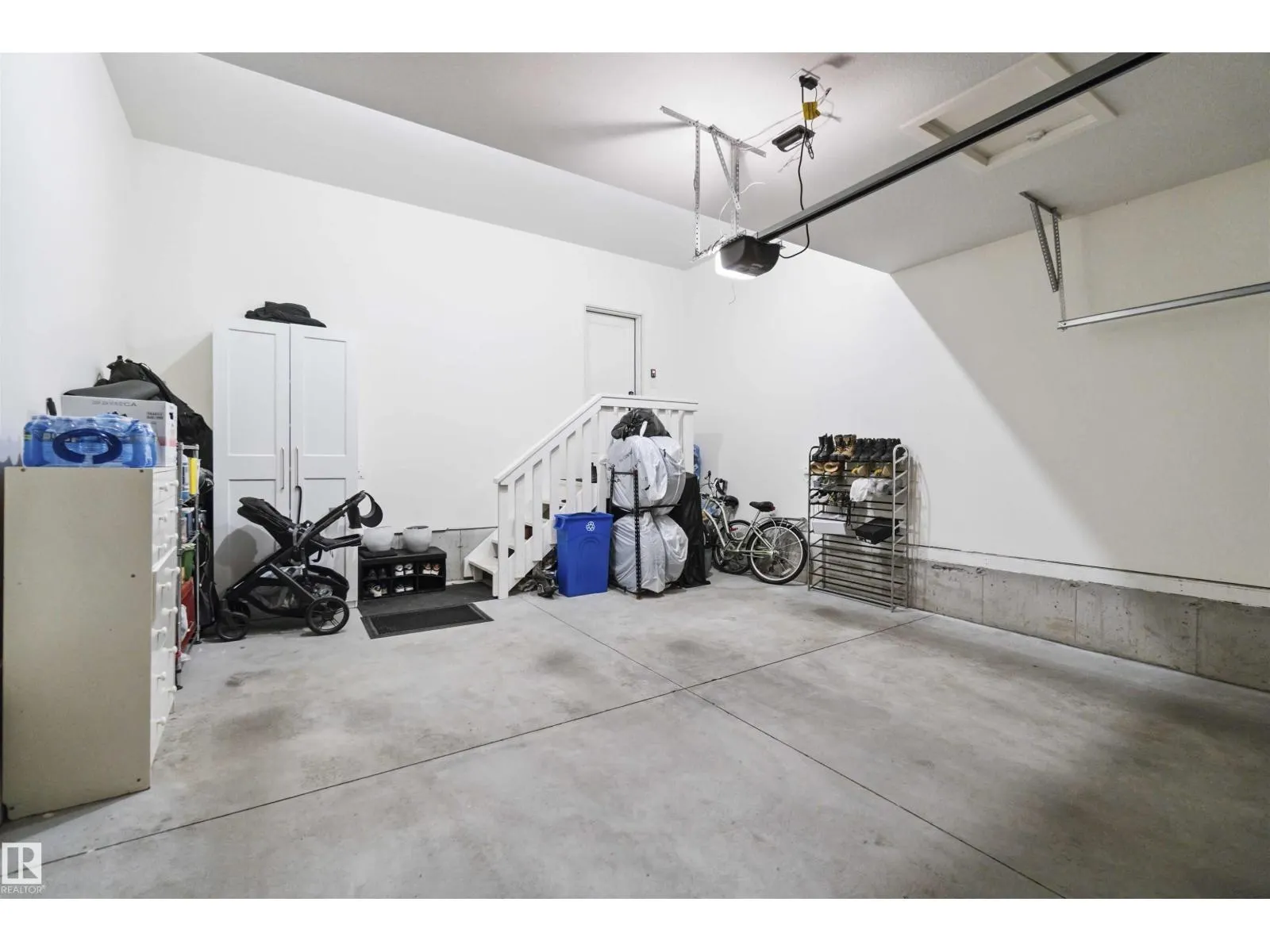 3233 KULAY WY SW