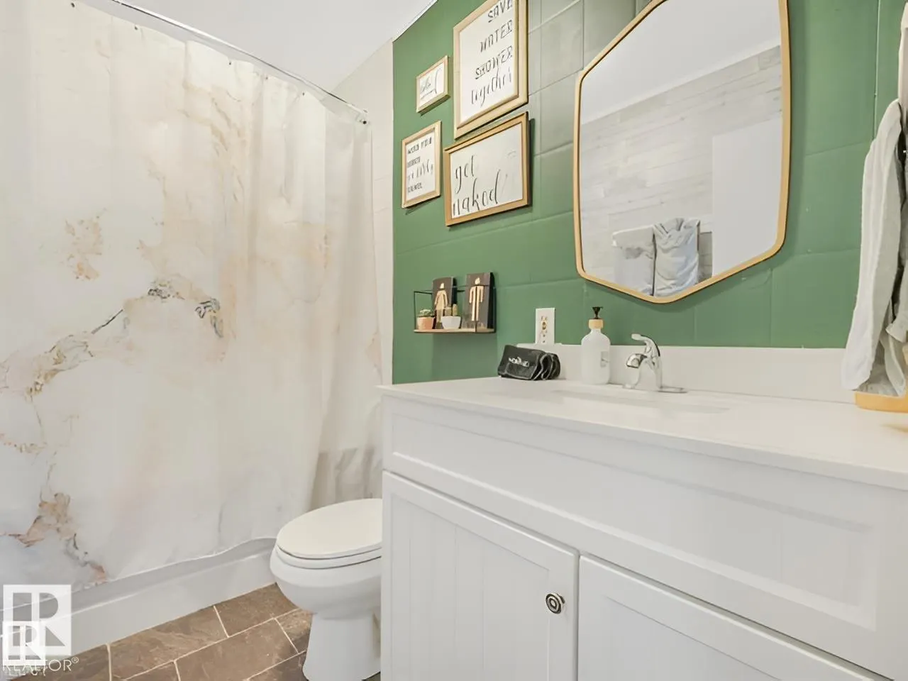 10345 159 ST NW