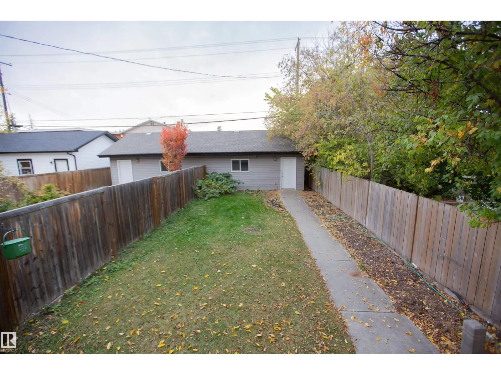 11213 125 ST NW
