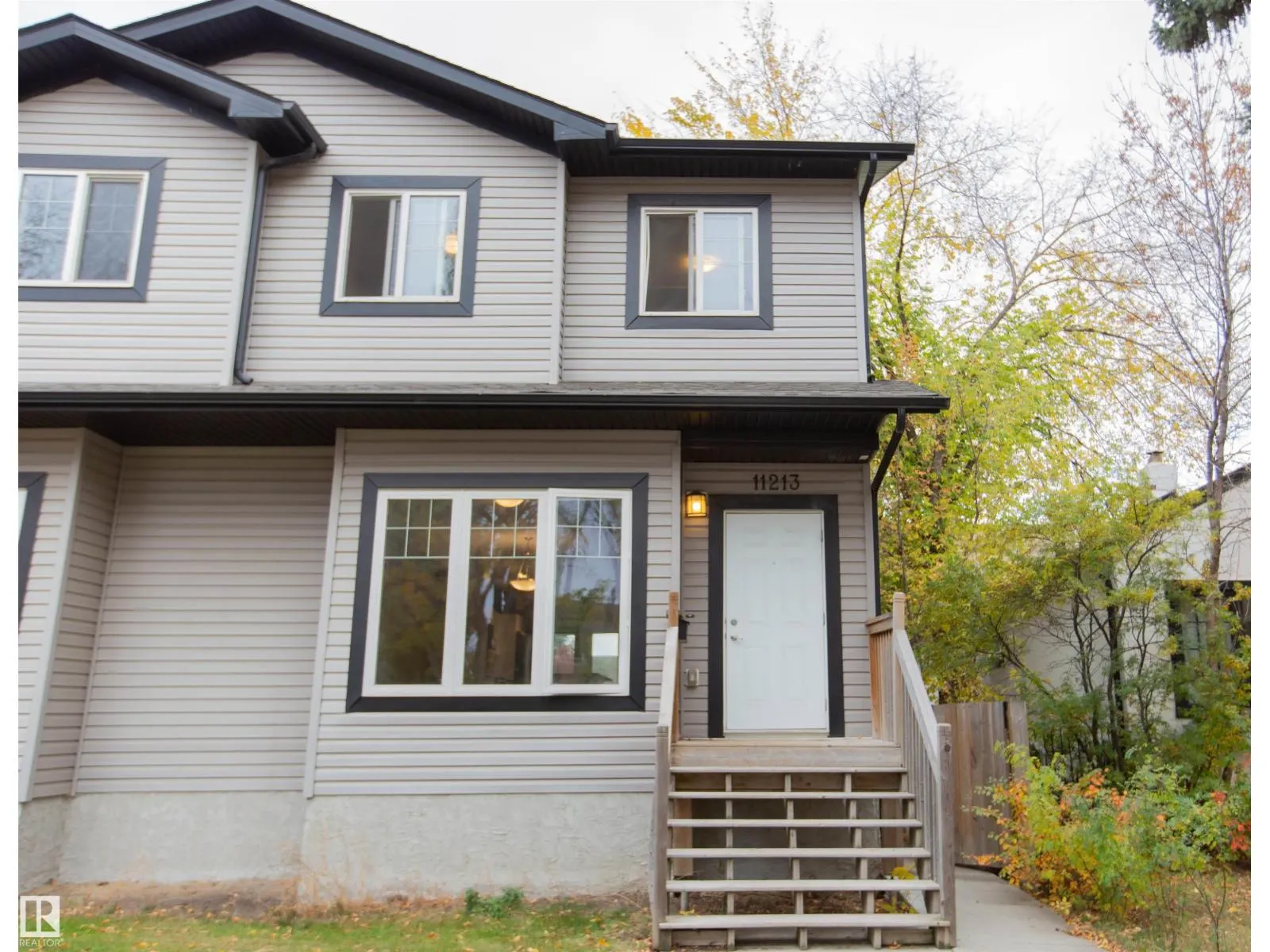 11213 125 ST NW