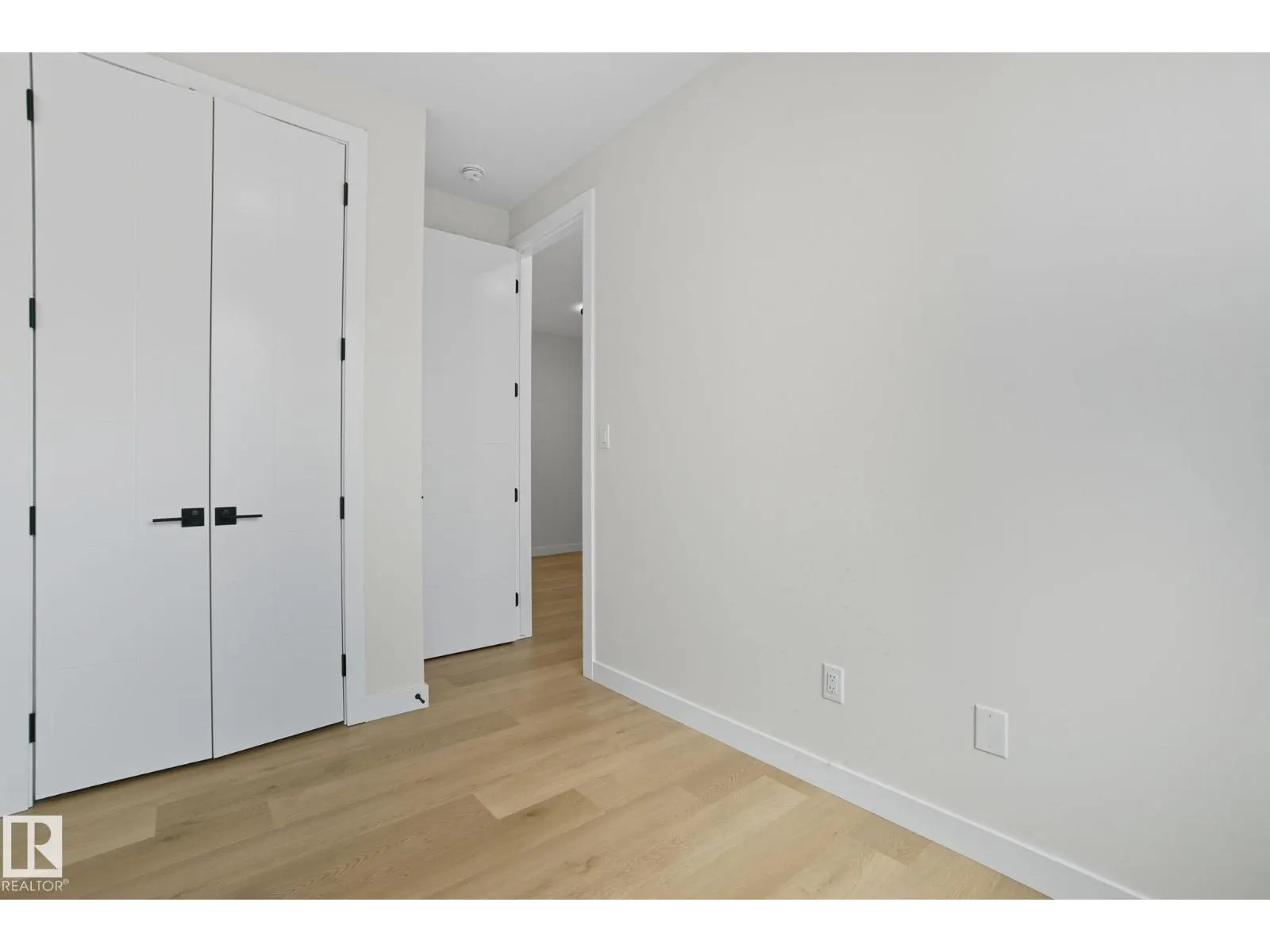 9007 153 ST NW