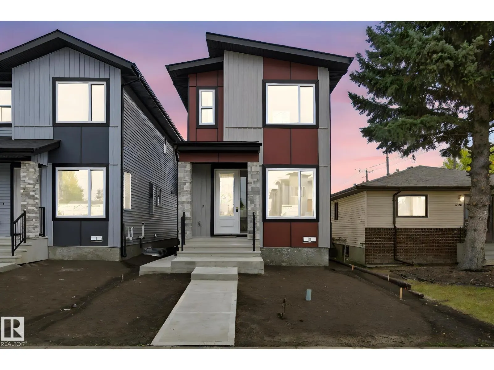 9007 153 ST NW
