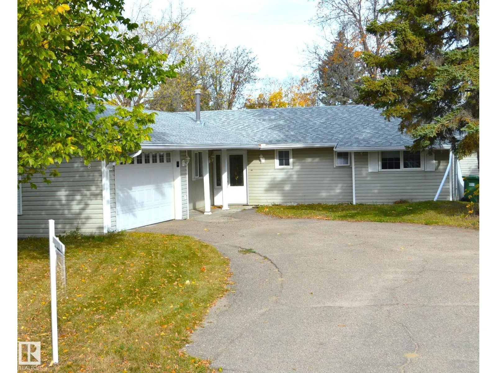 4308 44 ST