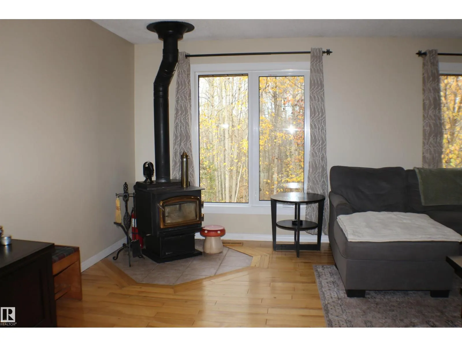 #170 51049 RGE ROAD 214