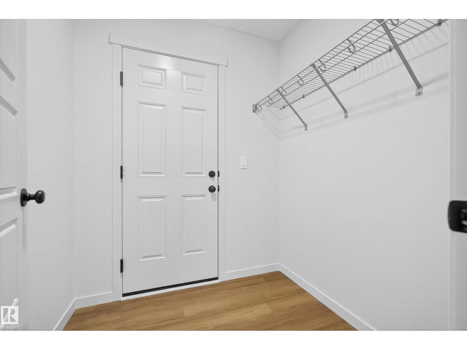 89 Rosewood WY