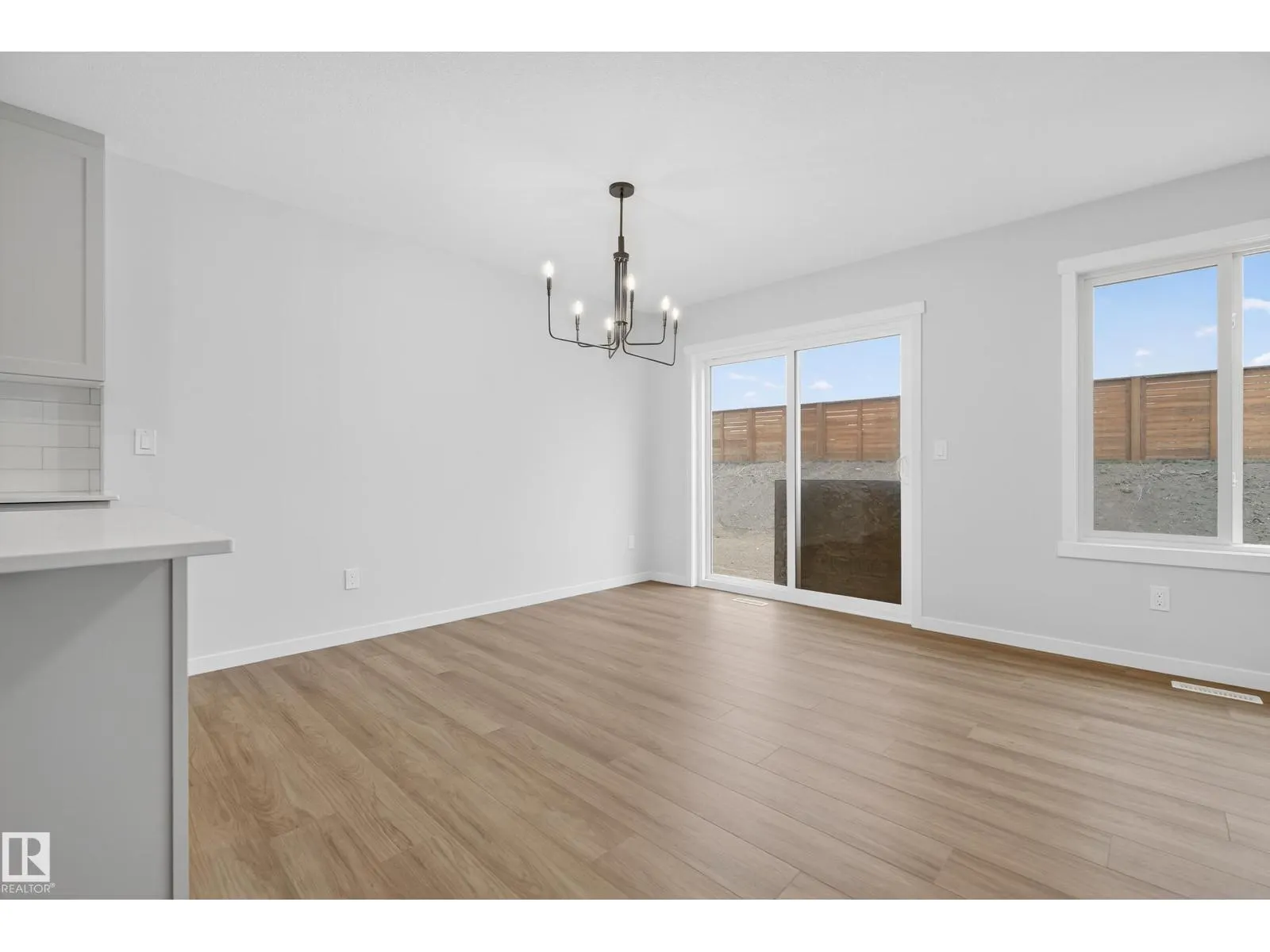89 Rosewood WY