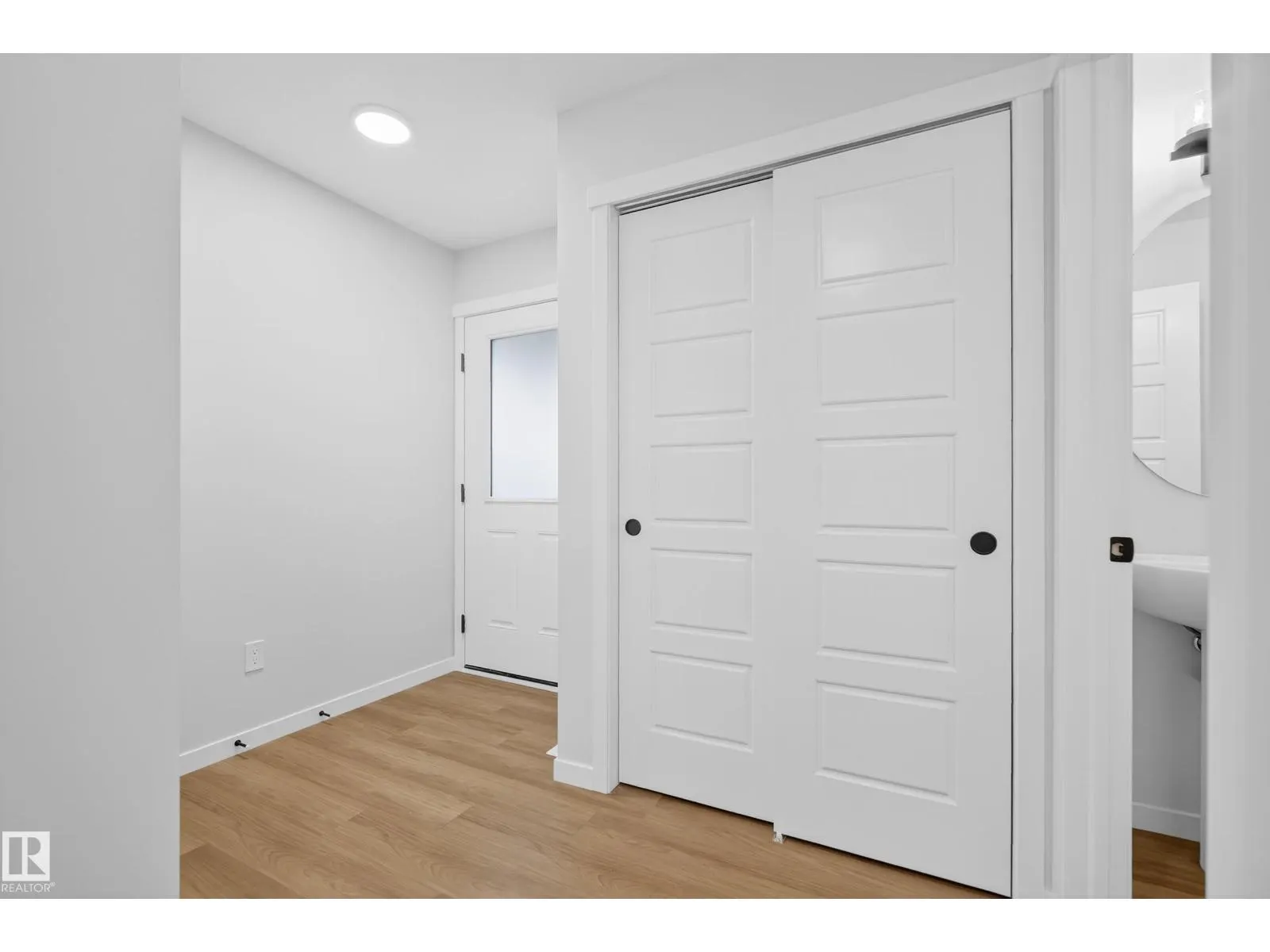 89 Rosewood WY