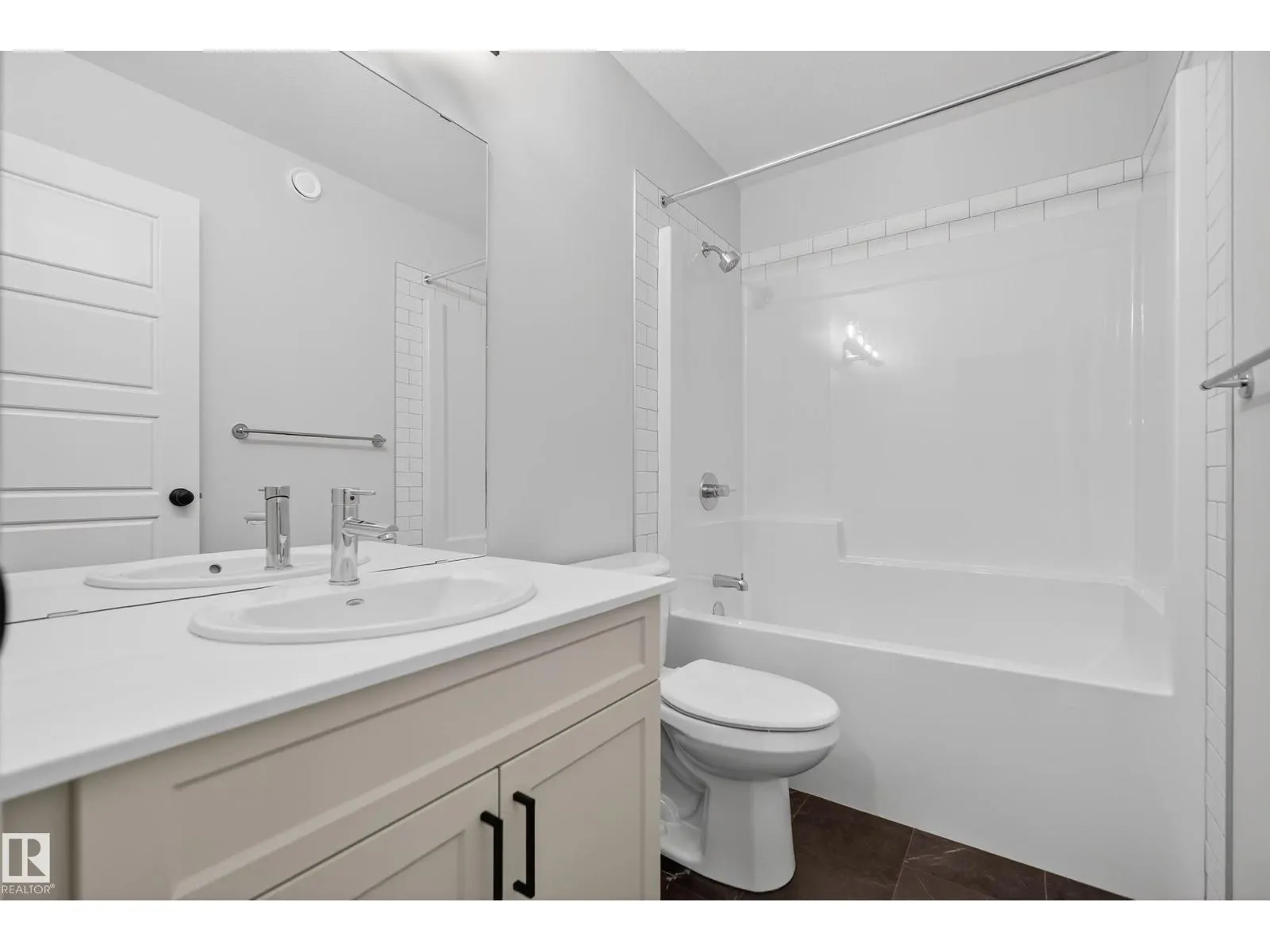 89 Rosewood WY