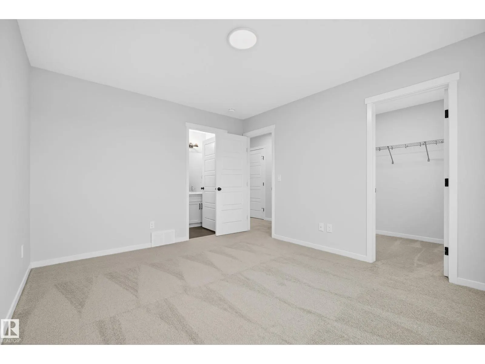 89 Rosewood WY