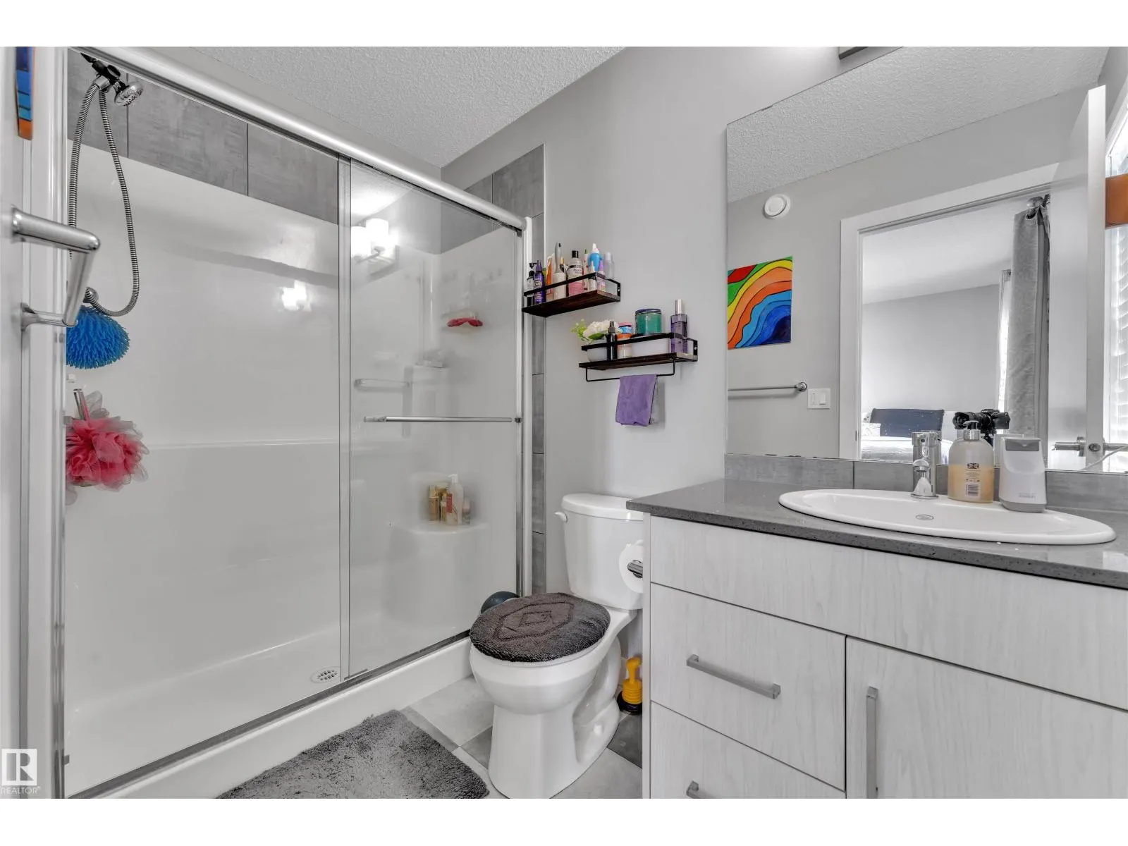 3033 151 AV NW