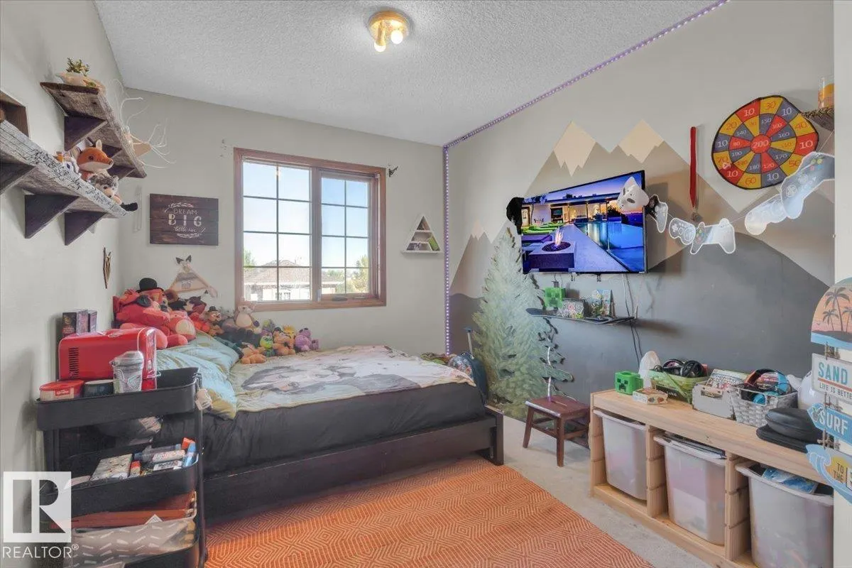 6107 159 AV NW