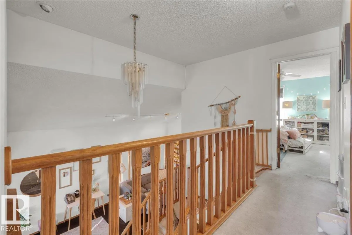 6107 159 AV NW