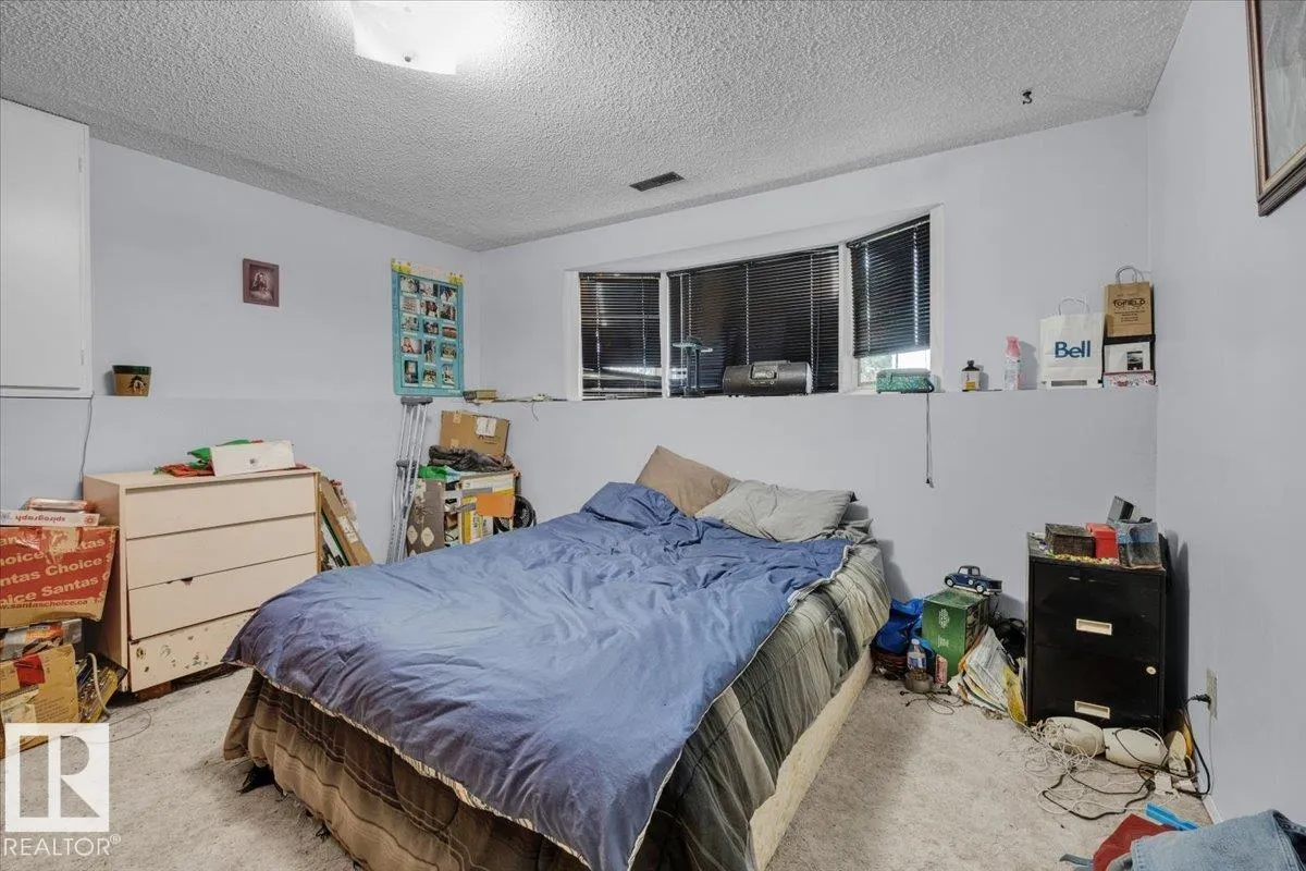 5219 45 ST