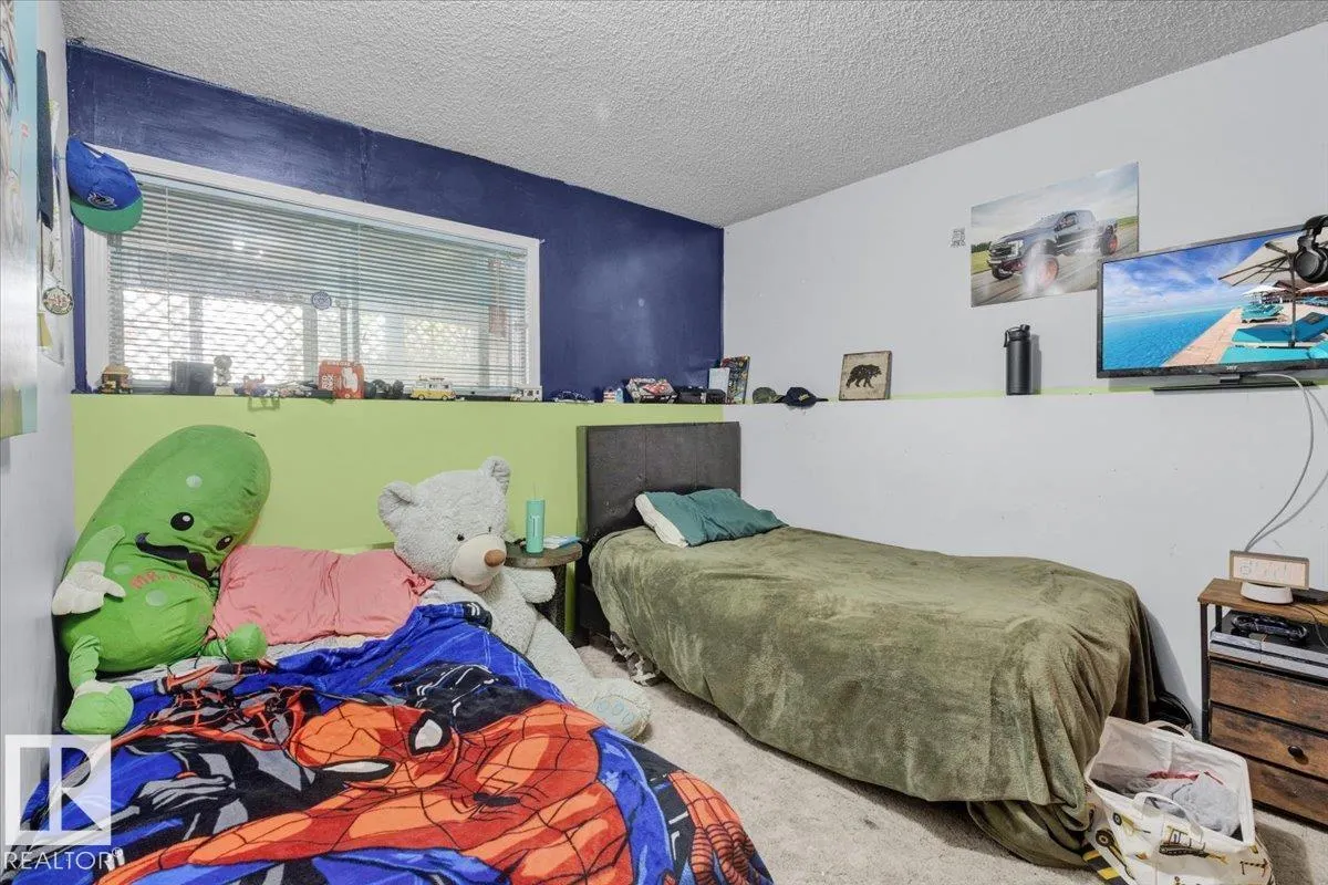 5219 45 ST