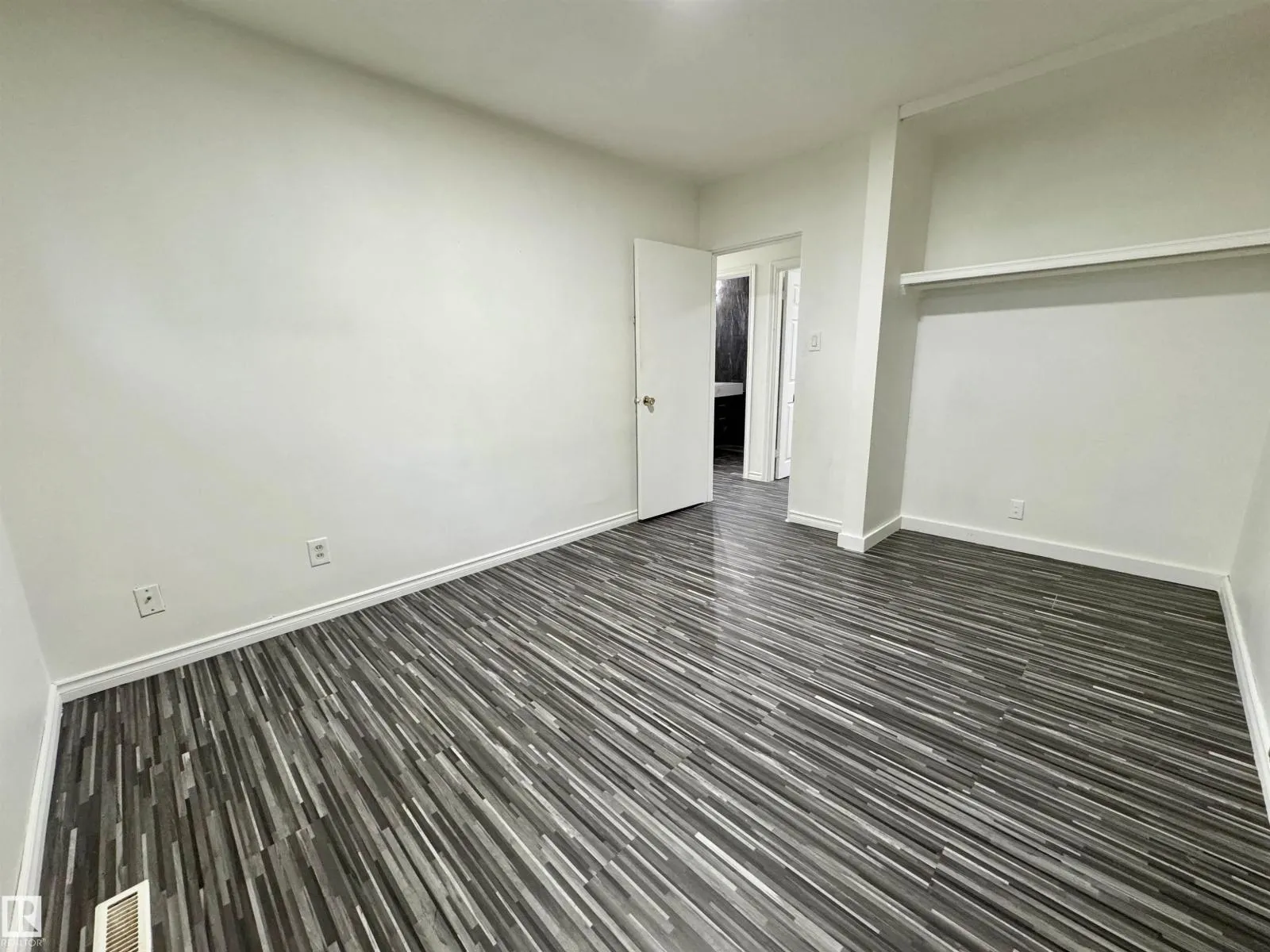 16415 106 AV NW