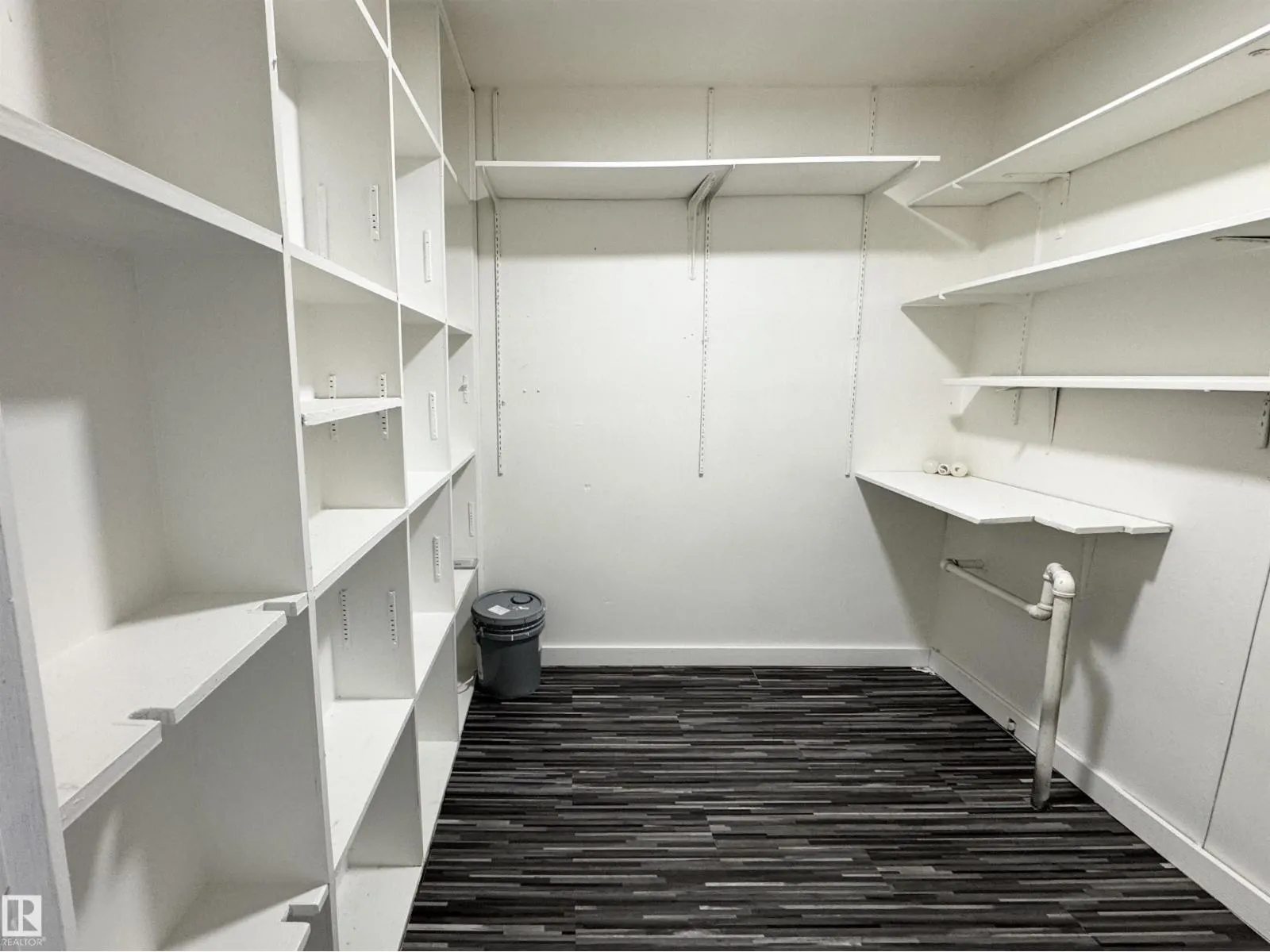 16415 106 AV NW